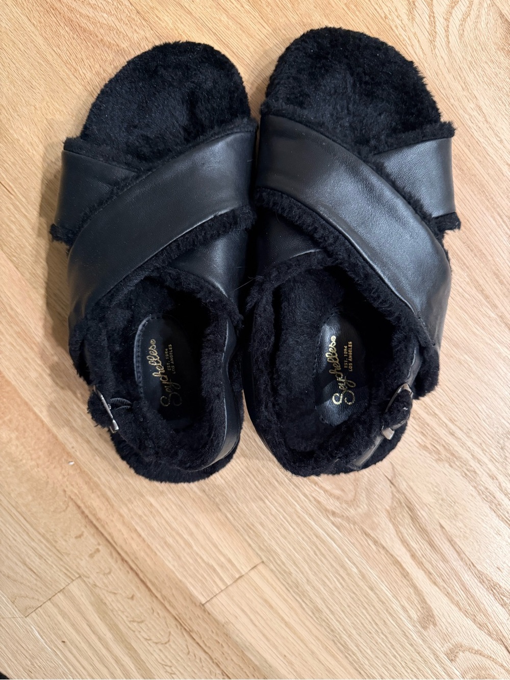 Seychelles Womens Black Faux-Fur Crossover Slide Sandals